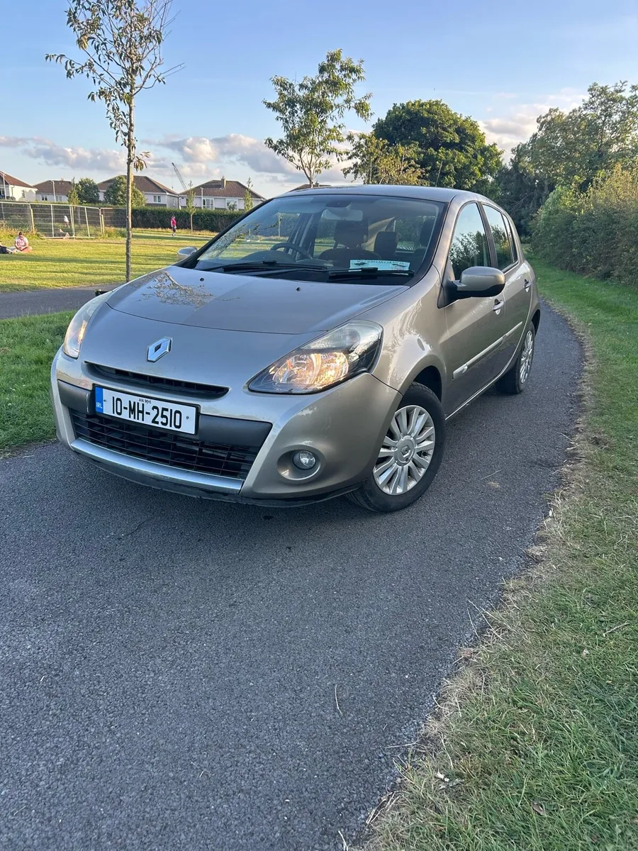 Renault Clio AUTOMATIC NCT 9/26 145k kms ** - Image 2