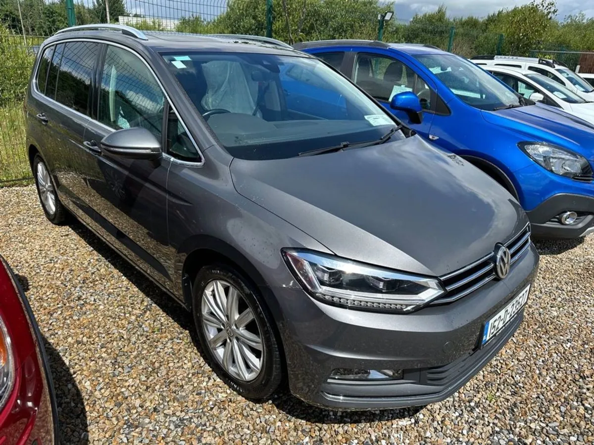Volkswagen Touran 2.0 TDI 150 Highline 7-seater - Image 4