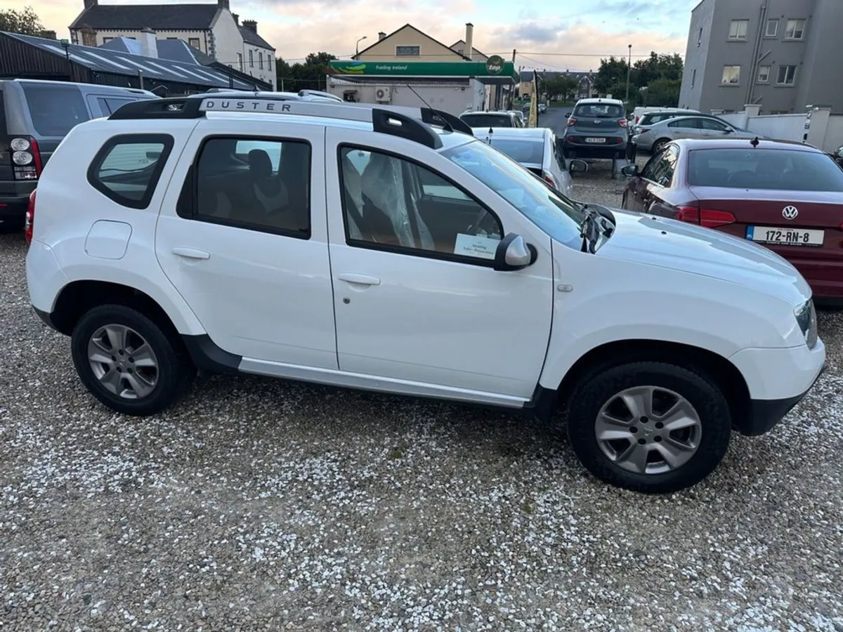 Dacia Duster 1.5 DCi 110 Signature - Image 2