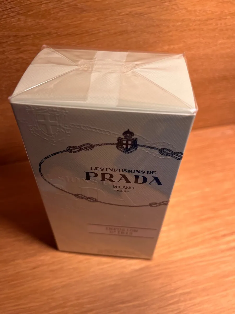 Prada Perfume - Image 3