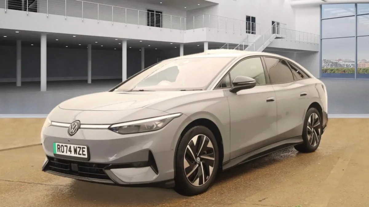 2024 Volkswagen ID7 Pro Plus 77KWH - Image 2