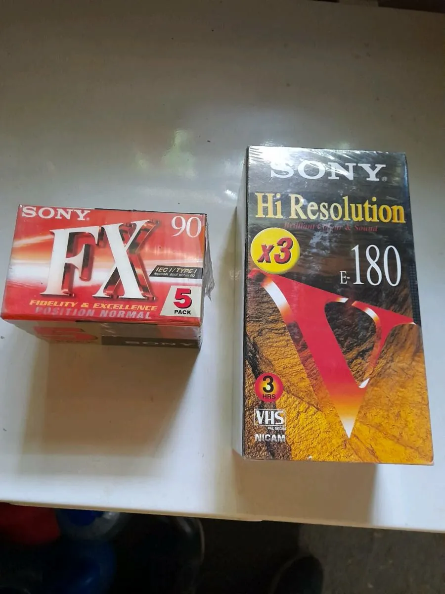 Vintage tapes - Image 2