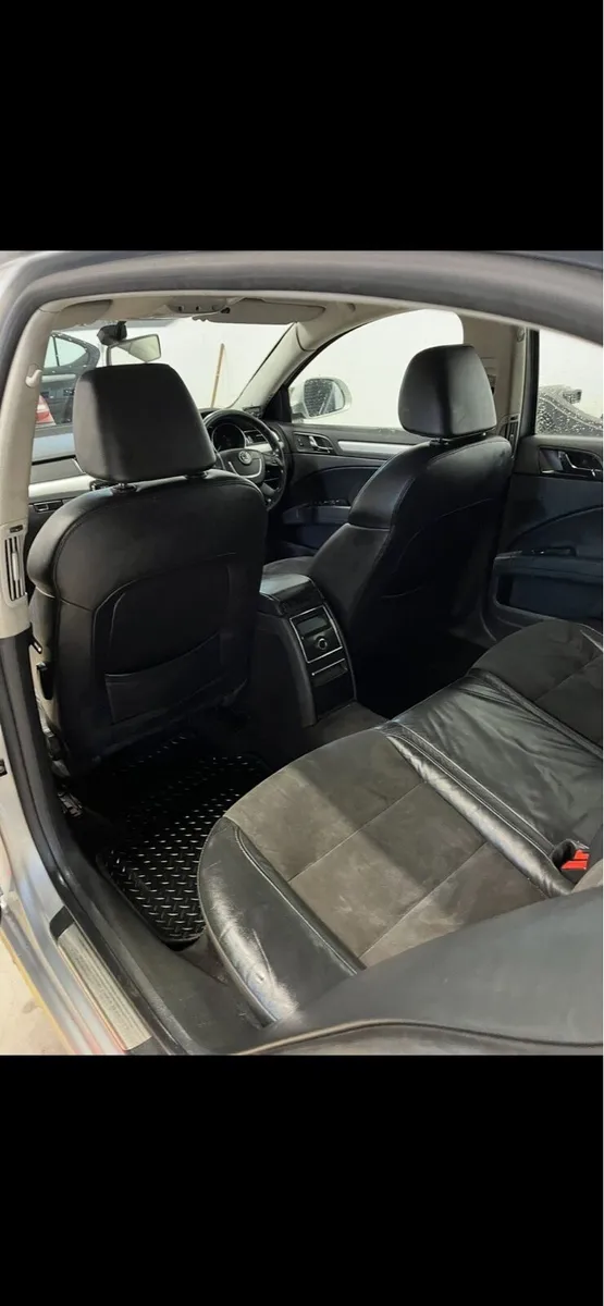 Skoda superb - Image 4
