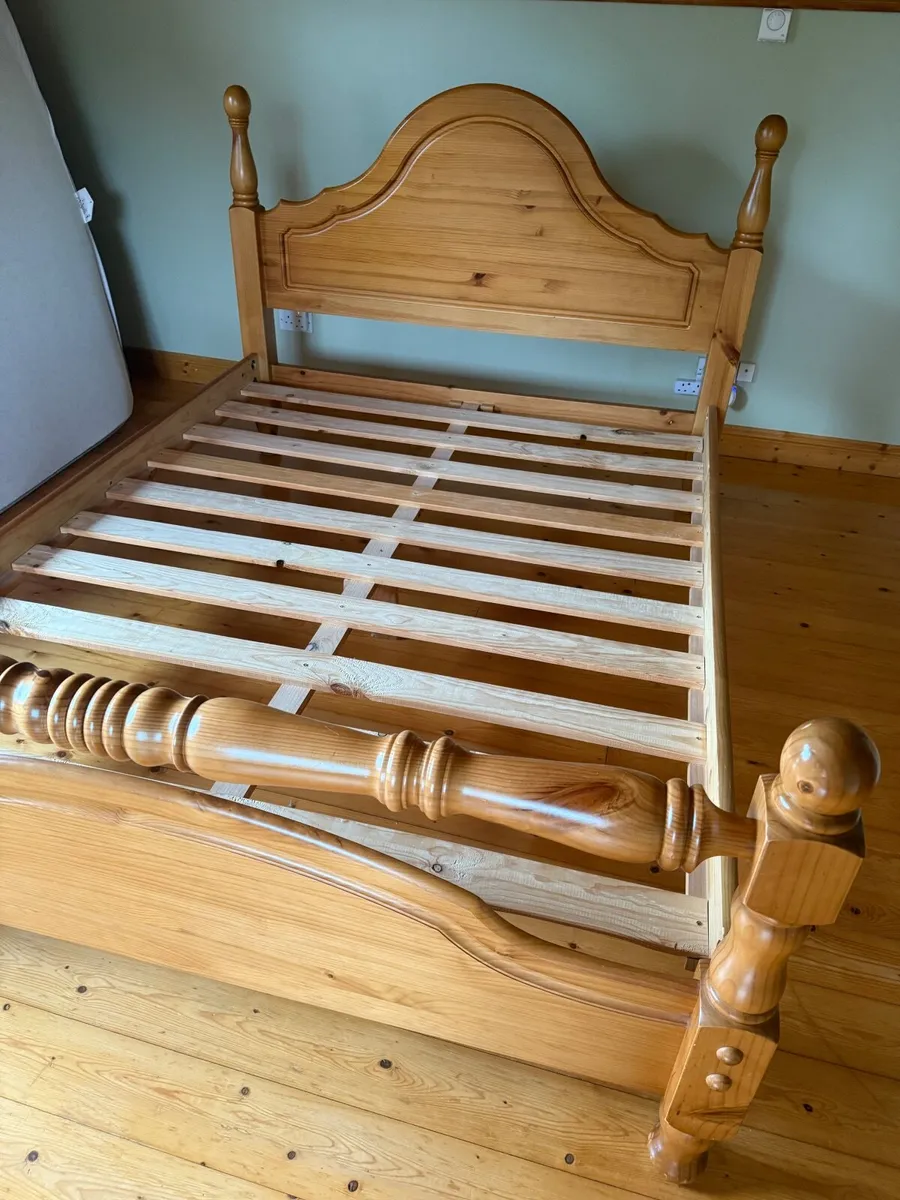 5 ft Bed frame - Image 1