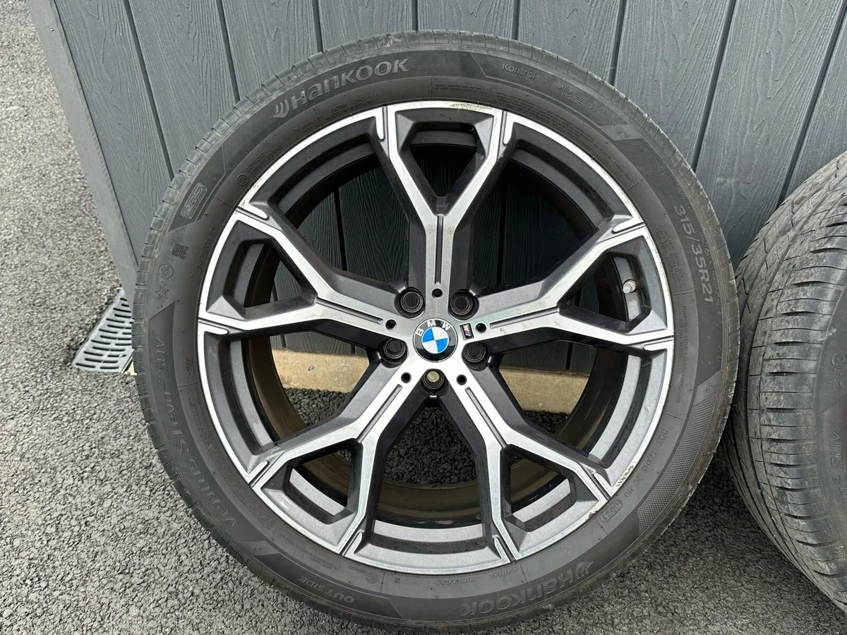 21” BMW X5 GENUINE ALLOYS - Image 2