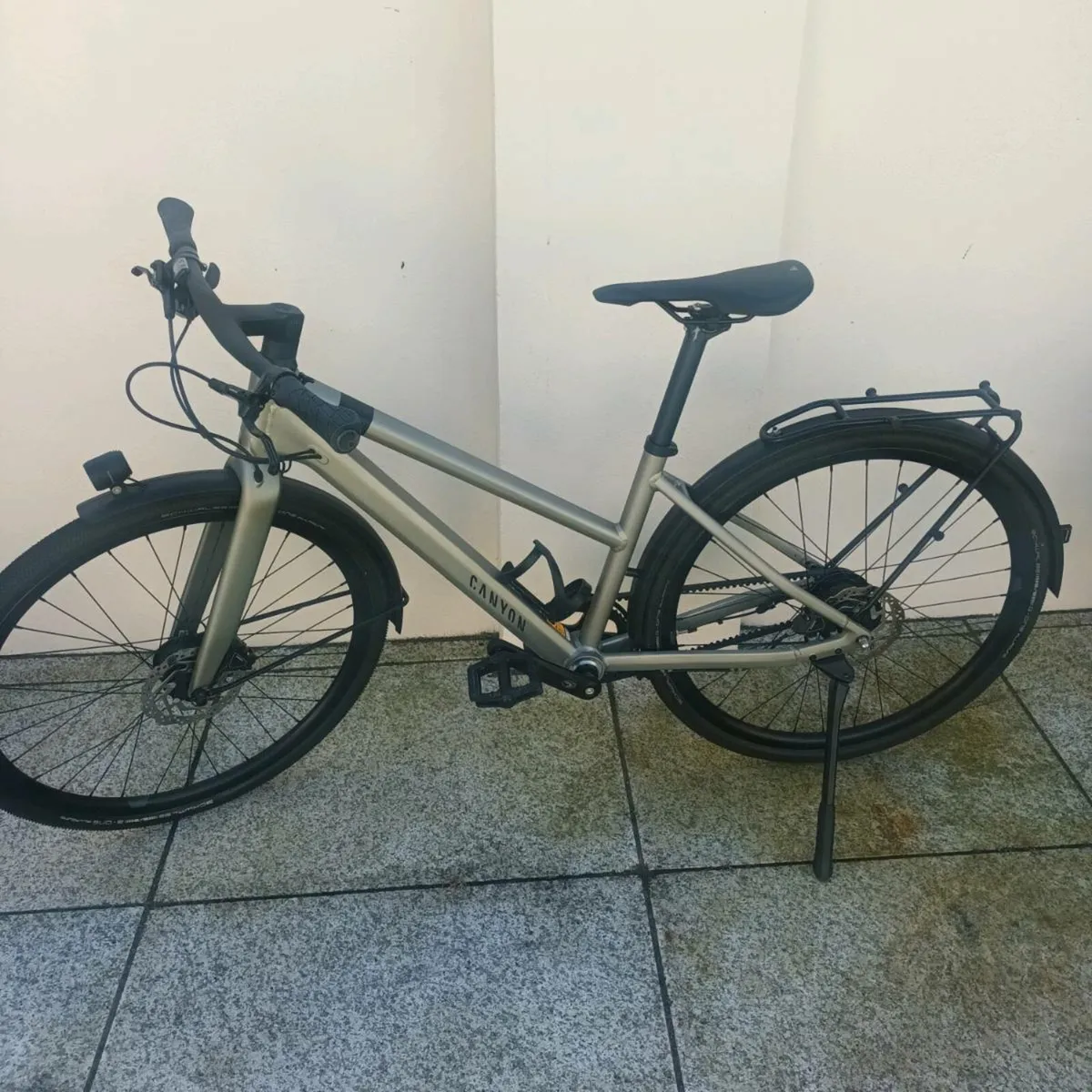 Canyon commuter 7 bike - Image 1