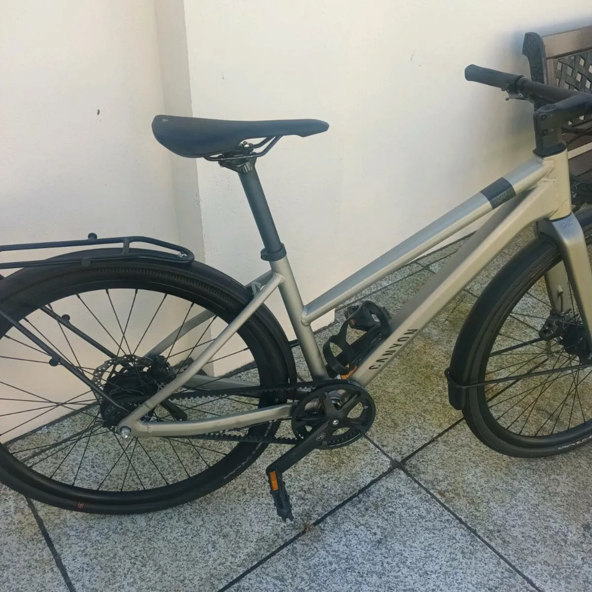 Canyon commuter 7 bike - Image 3