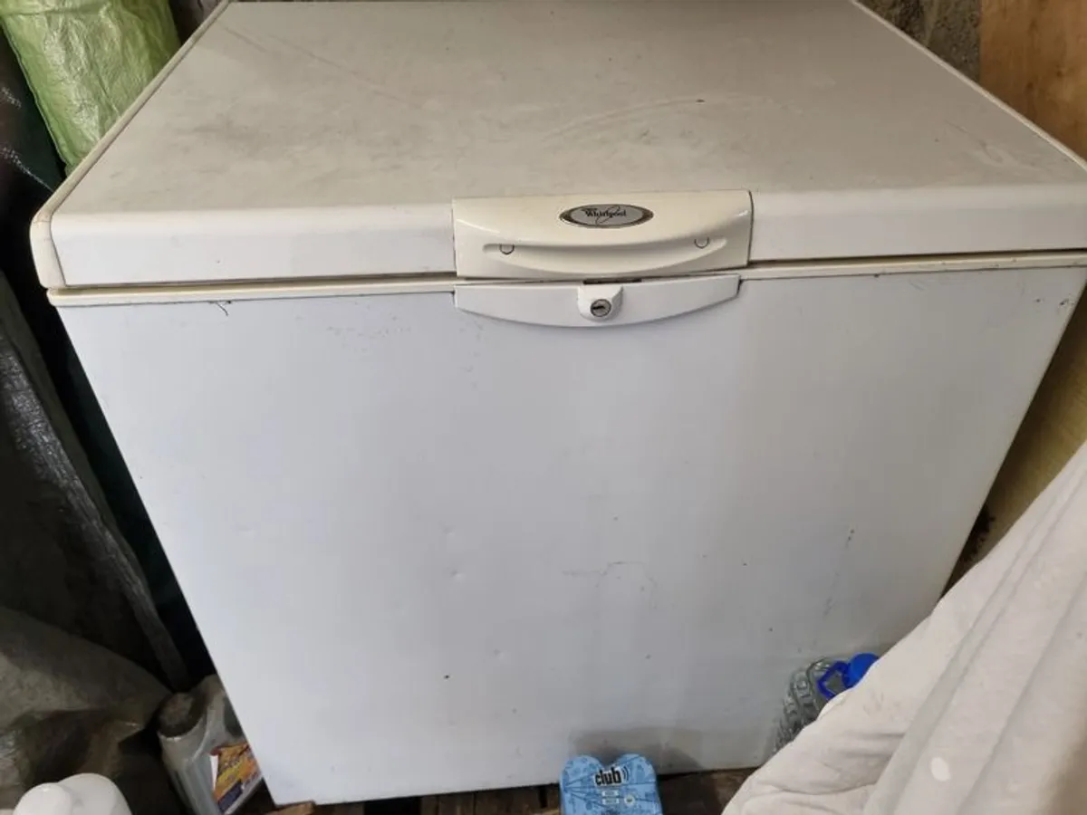 Chest Freezer - Image 2