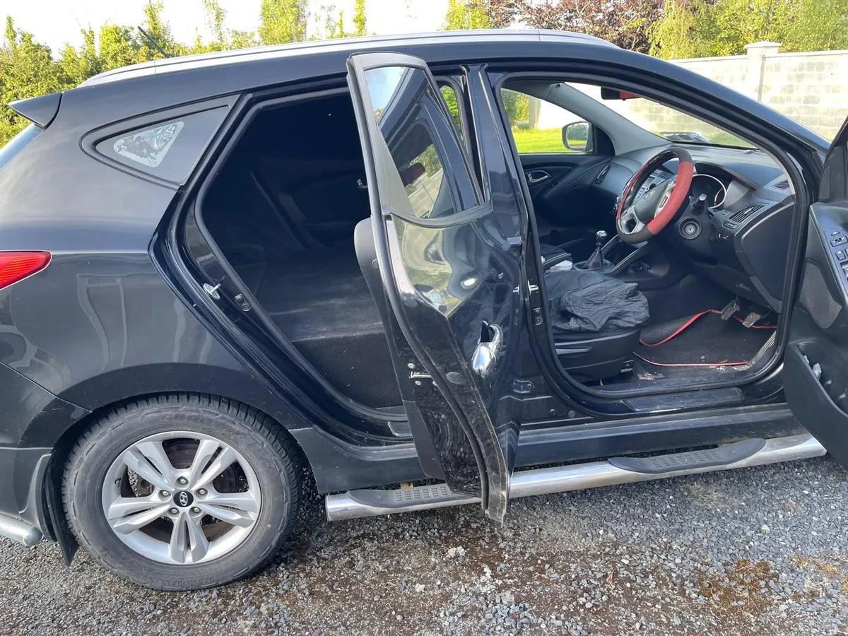 Hyundai ix35 2013 - Image 2