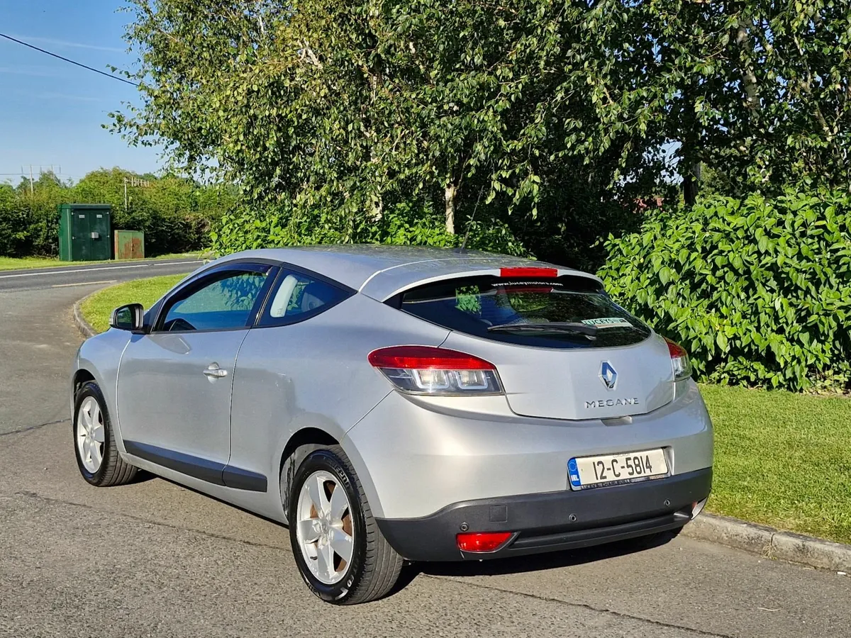 Renault Megane Diesel (NCT TESTED AND TAXED)!!! - Image 4