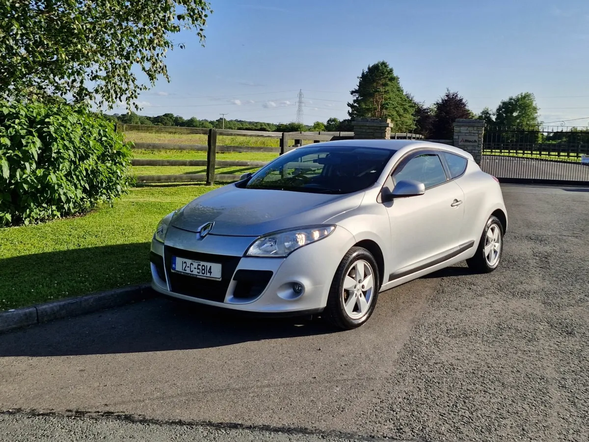Renault Megane Diesel (NCT TESTED AND TAXED)!!! - Image 2