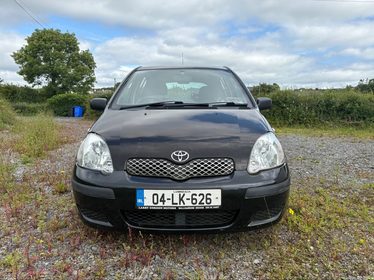 Toyota Yaris 2004 - Image 3