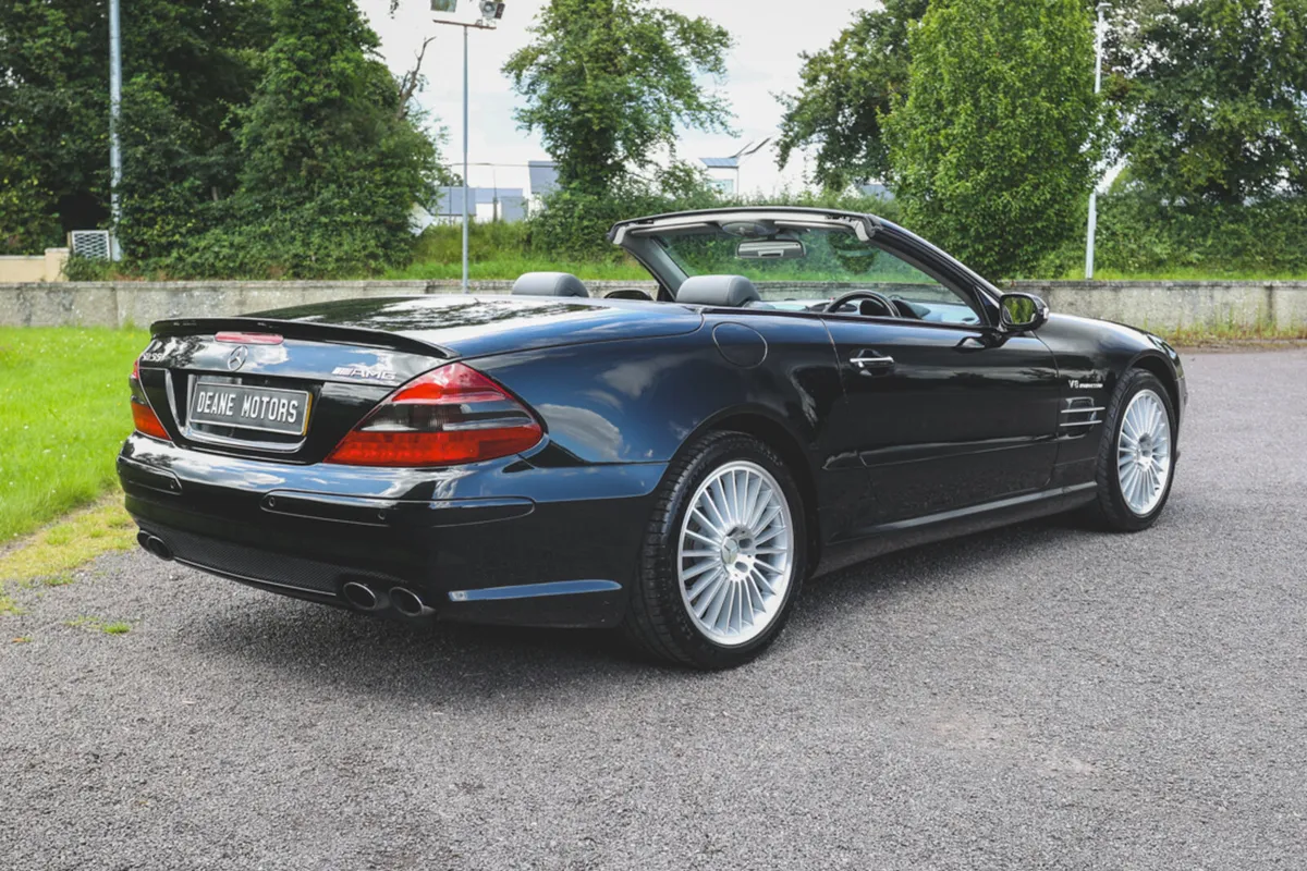 2004 Mercedes-Benz R230 SL55 AMG - Image 2
