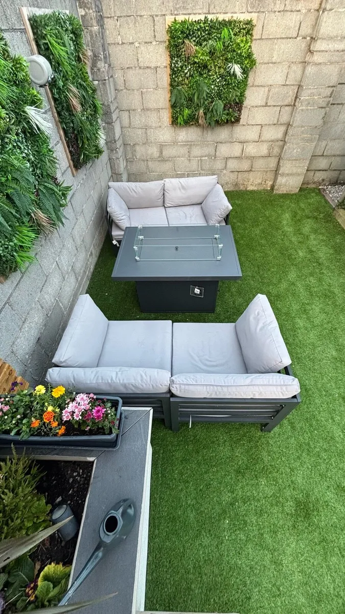 4 seater garden set and gas table fire - Image 1