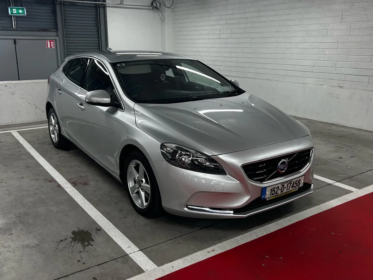 Volvo V40 2Ltr Diesel **Low Mileage** - Image 1