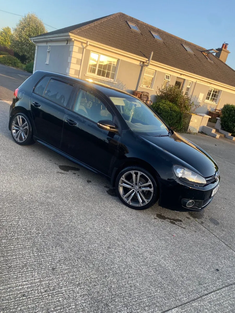 VW Golf 2010 - Image 1
