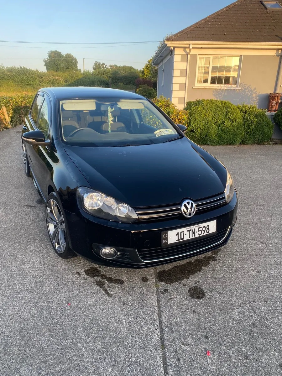 VW Golf 2010 - Image 2