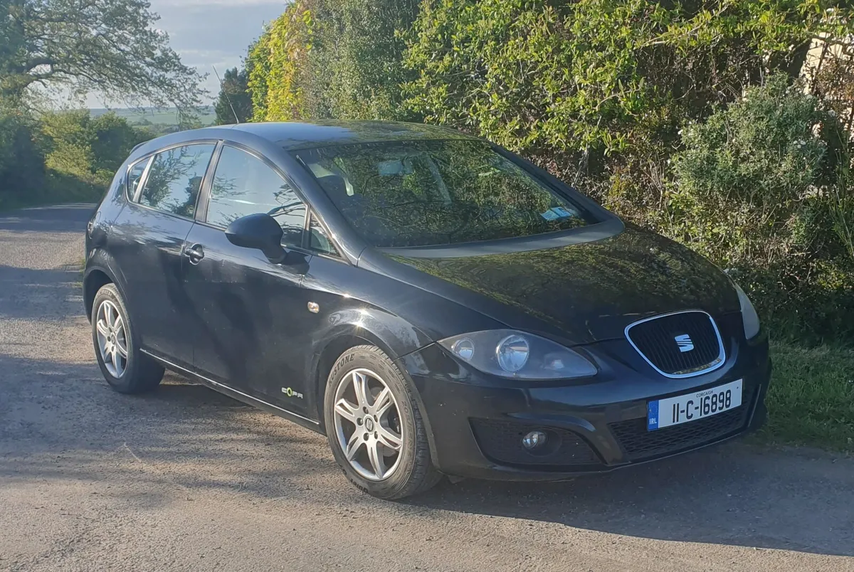 Seat Leon 2011 - Image 1