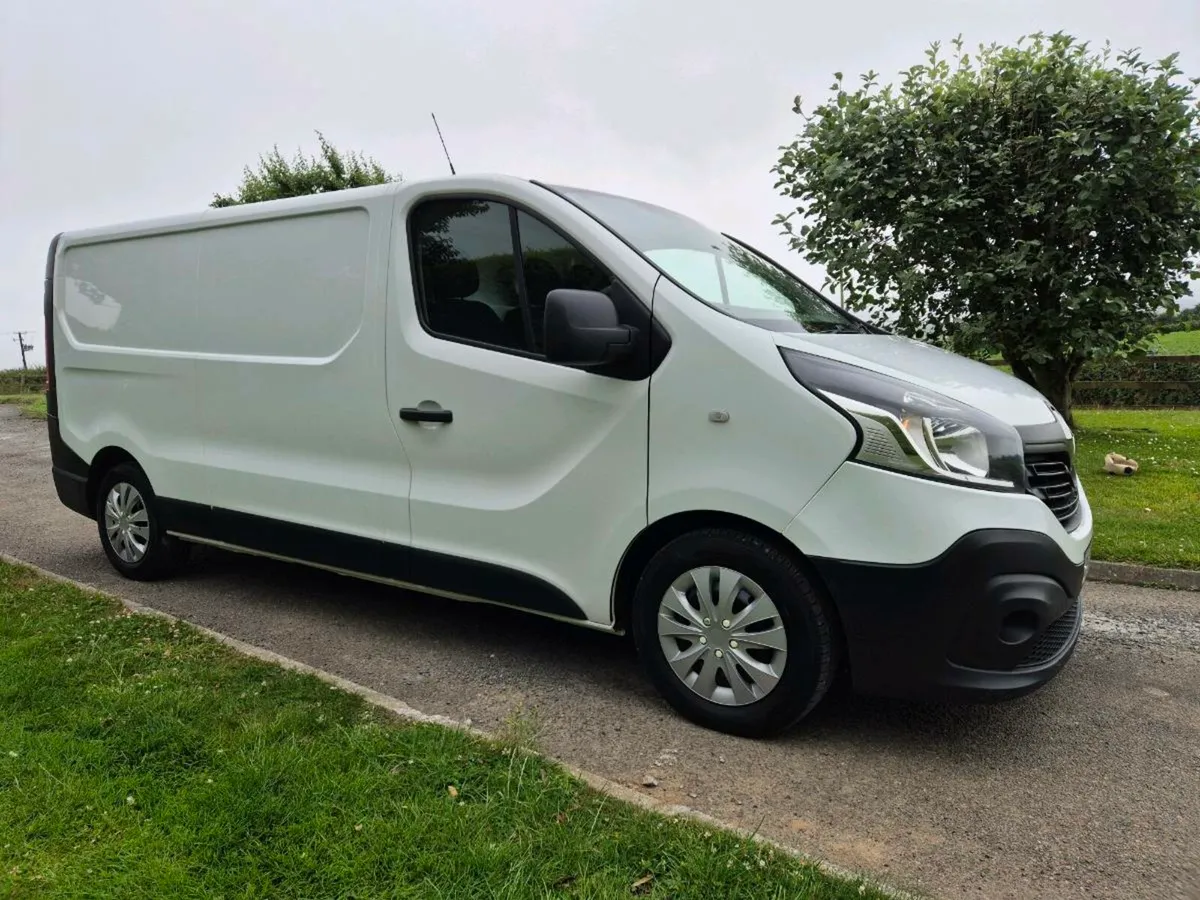 2017 Renault trafic 1.6 Dci 120 3.26 Test - Image 1