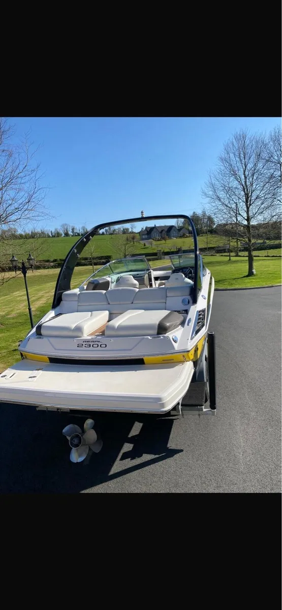 Regal 2300 - Image 2