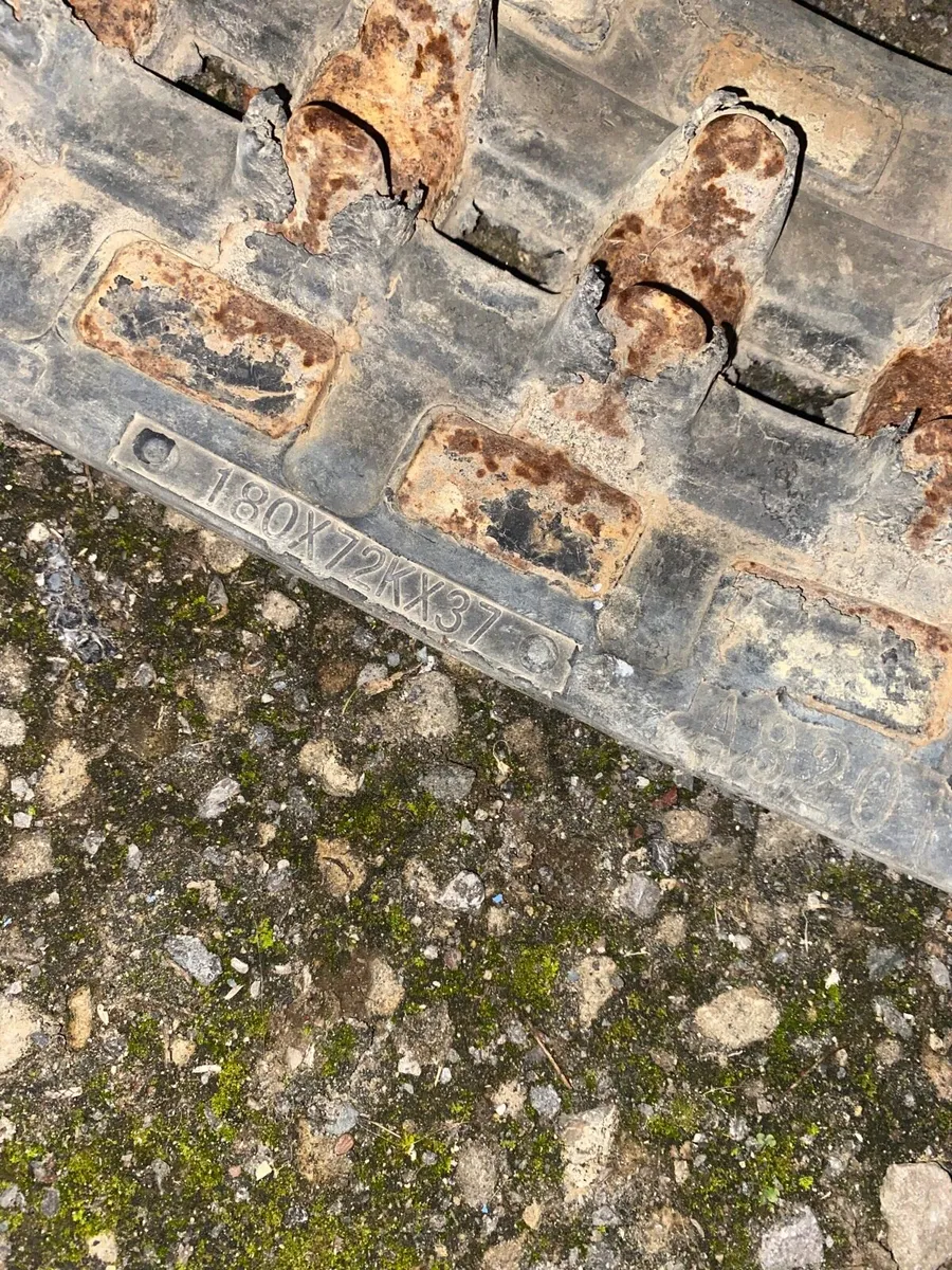 Micro Digger tracks - Image 3