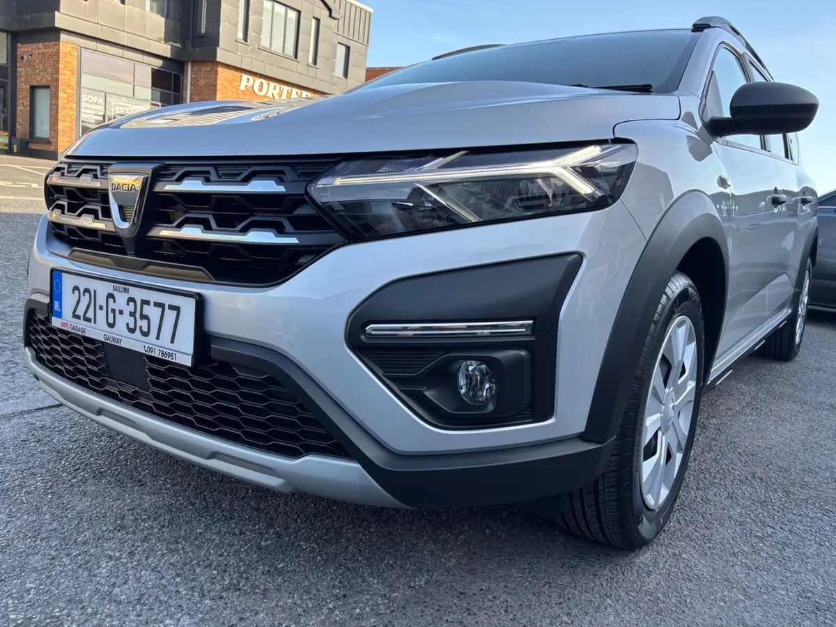 2022 Dacia Jogger 1.0 Petrol 7 Seater - Image 2