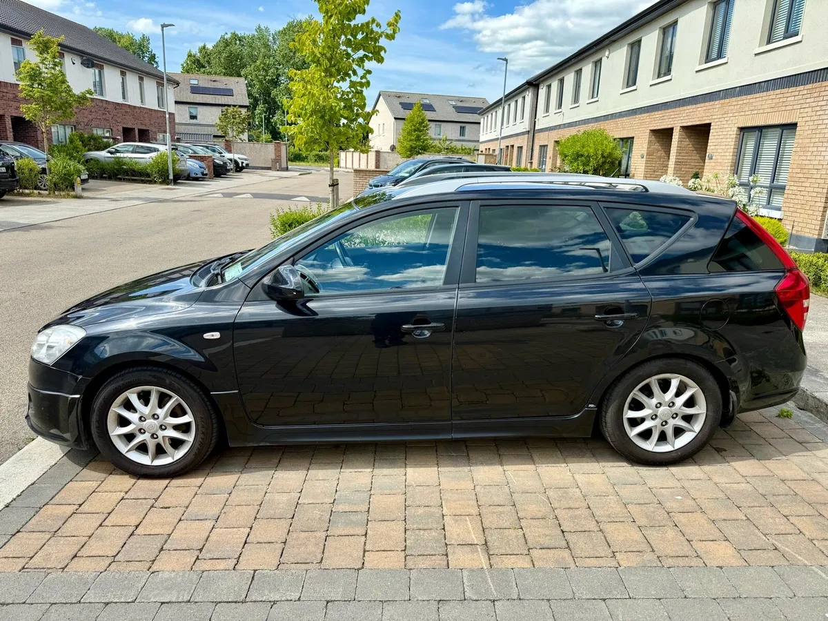 Kia ceed estate - Image 2