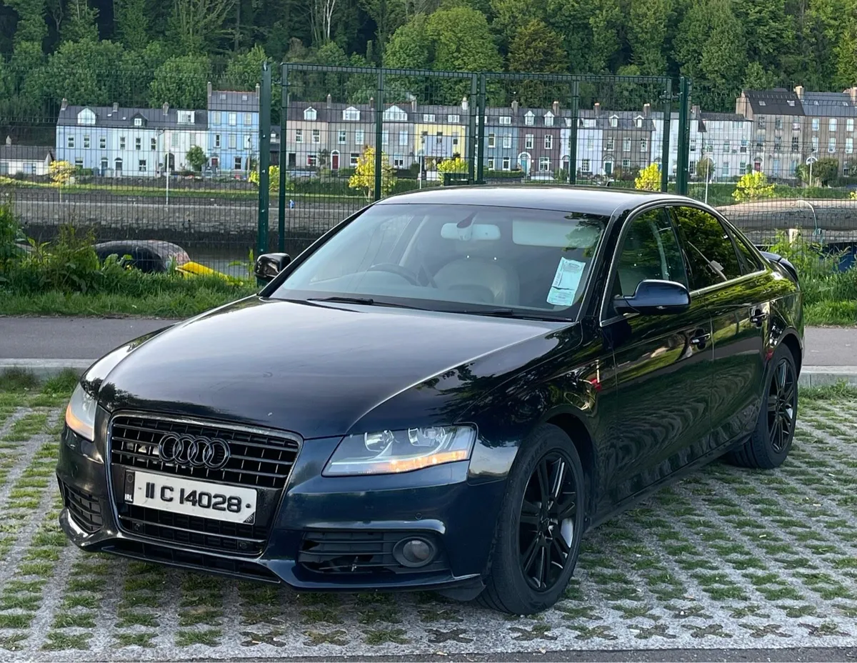 AUDI A4 2.0 Diesel 2011 FSH NCT - Image 2