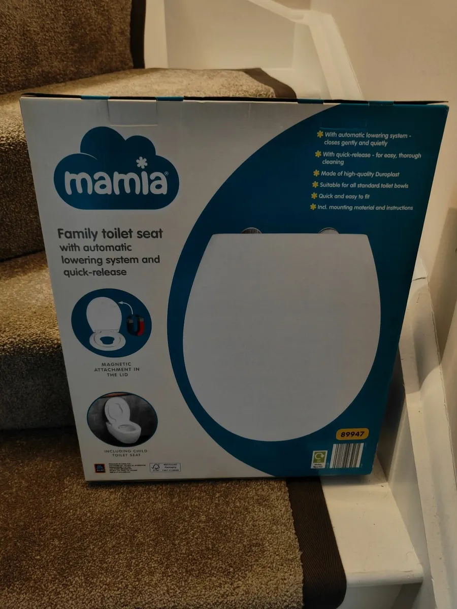 Mamia Family Toilet Seat - Brand New