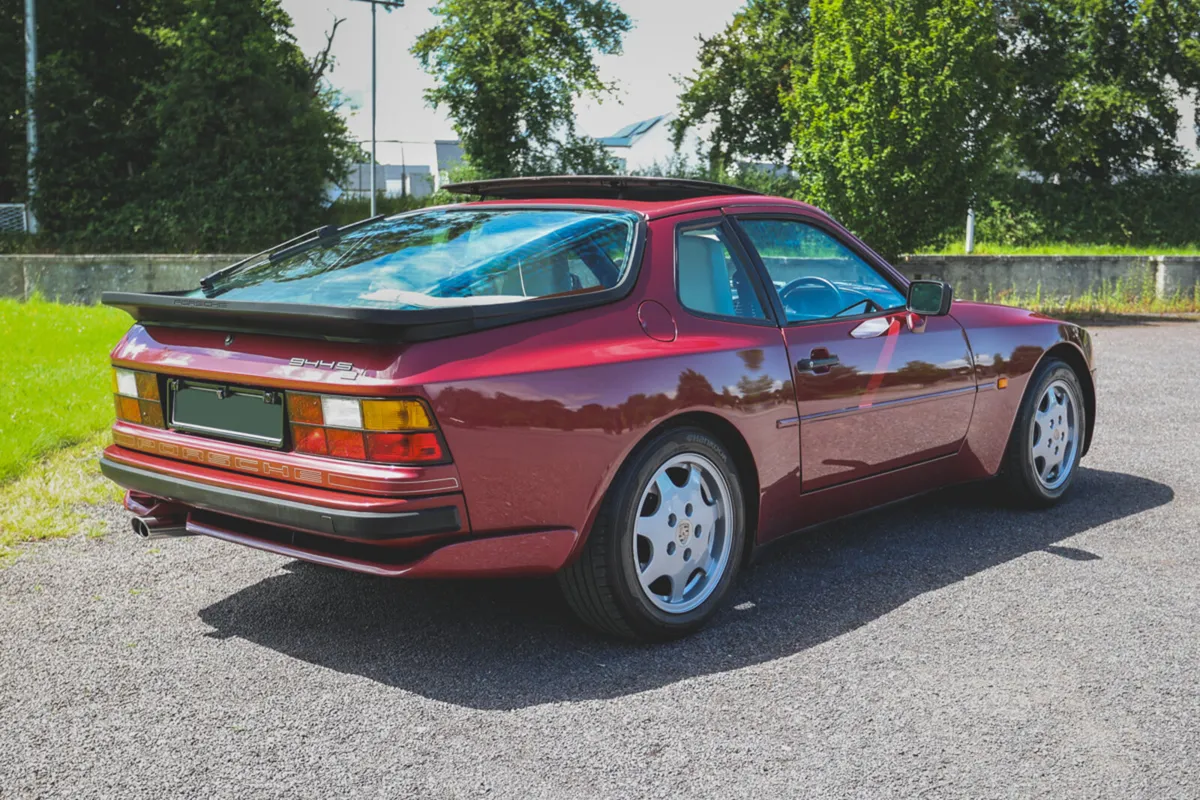 1990 Porsche 944 S2 - Image 2