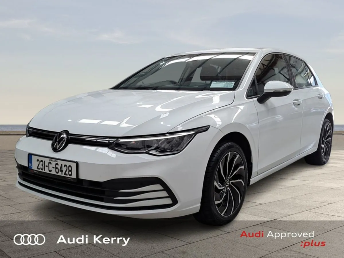 Volkswagen Golf Life 1.0 TSI Mhev 110HP Auto - Image 3