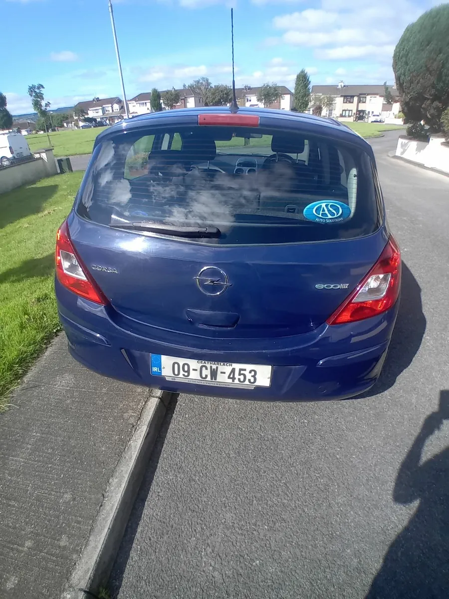Opel Corsa 2009 - Image 1