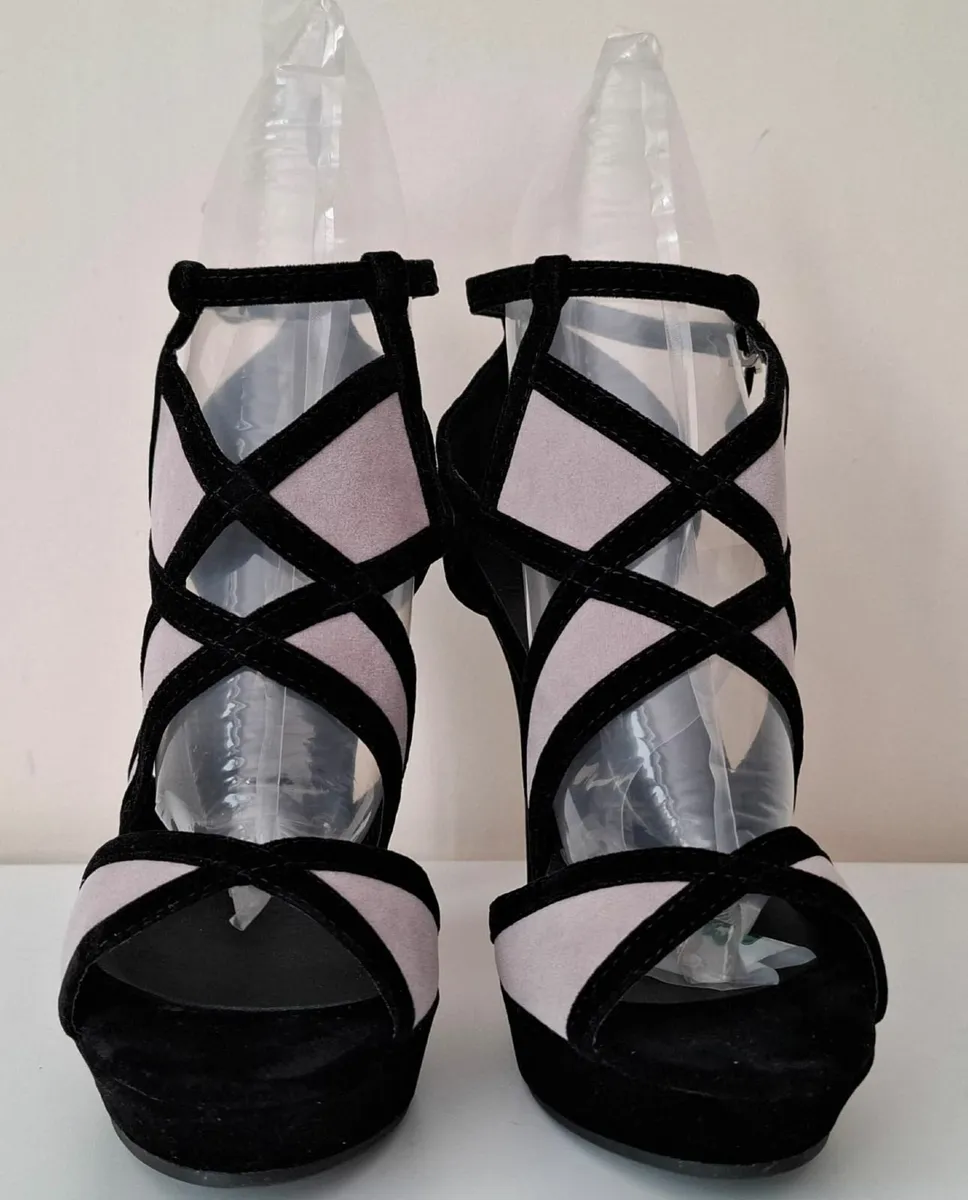HIGH HEELS SIZE EU 37 - Image 3