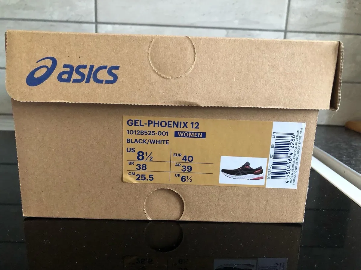 Ladies trainers - Image 3
