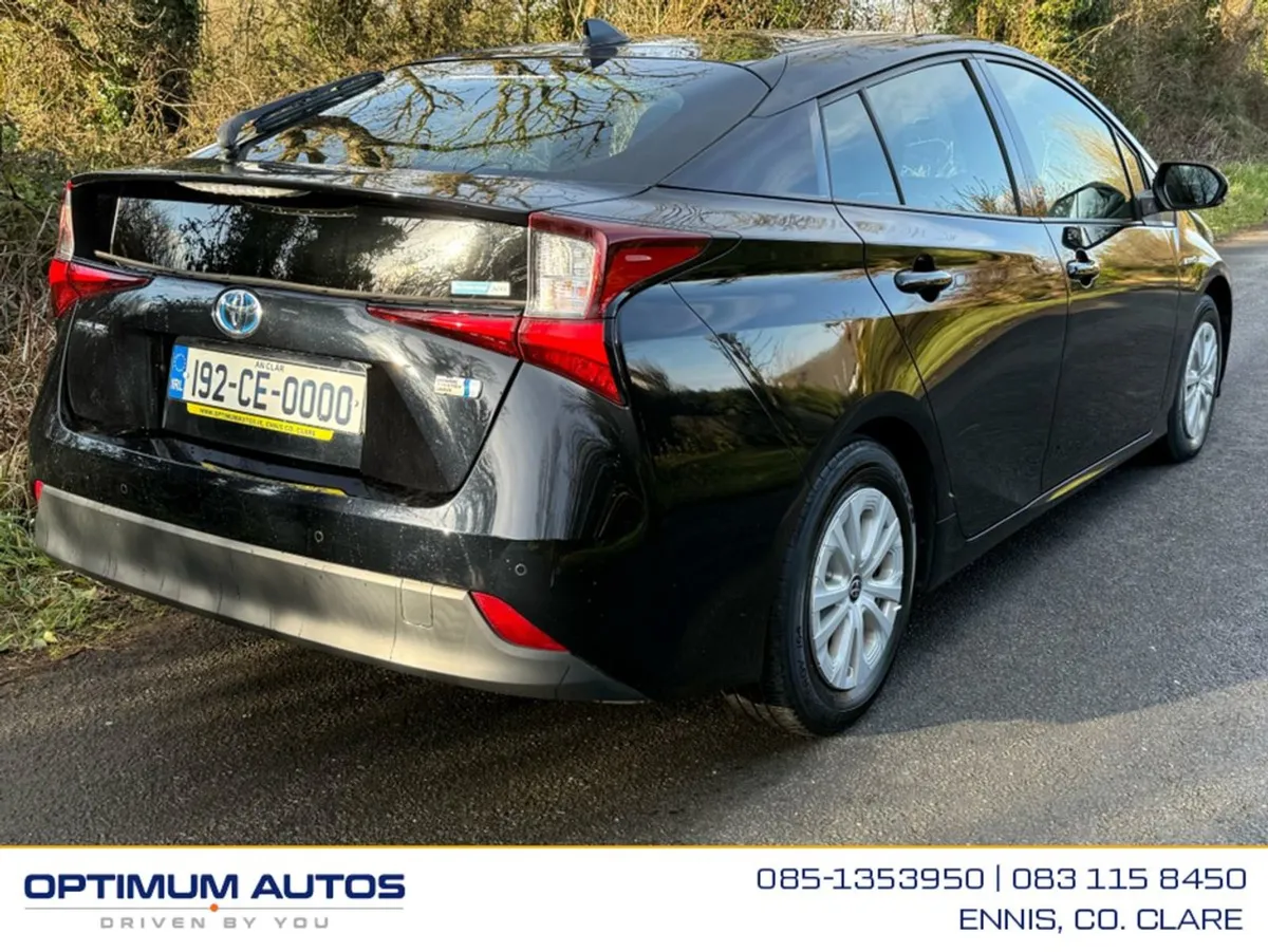 Toyota Prius Automatic Self Charging Hybrid - Image 3