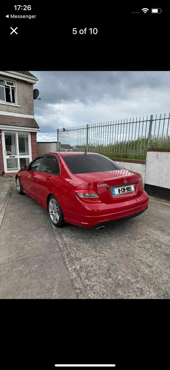 Mercedes Benz C200 ** Automatic** - Image 3
