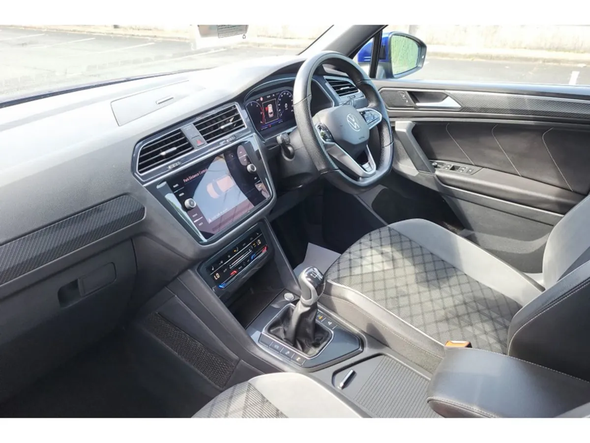 Volkswagen Tiguan R-line 2.0 TDI Manual 6S 150BHP - Image 3