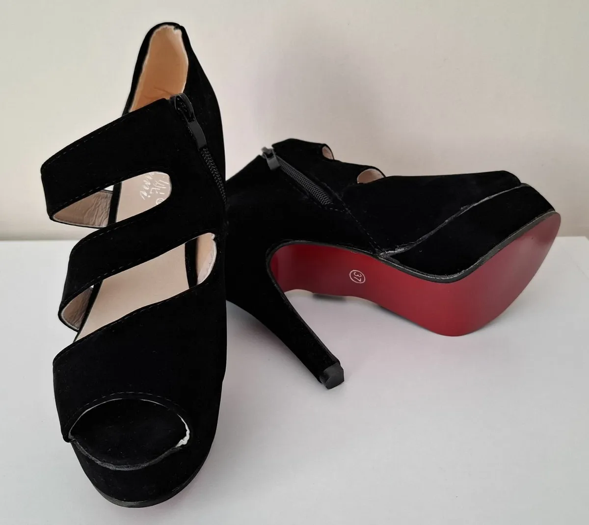 HIGH HEELS SHOES SIZE EU 37 - Image 3