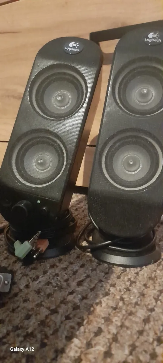 Speakers - Image 3