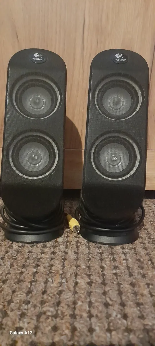Speakers - Image 4