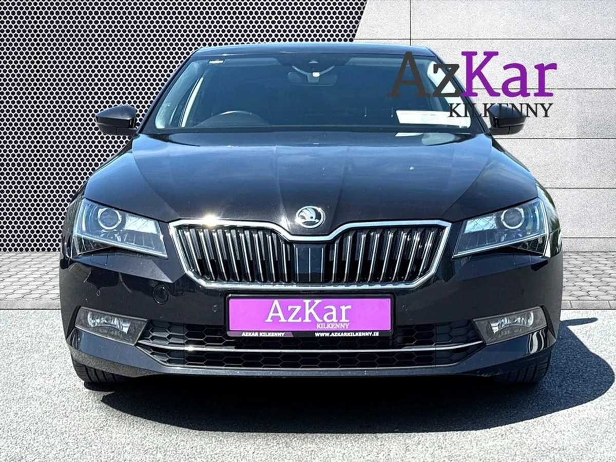 Skoda Superb 2019 Style 2.0 TDI 150HP Automatic - Image 3