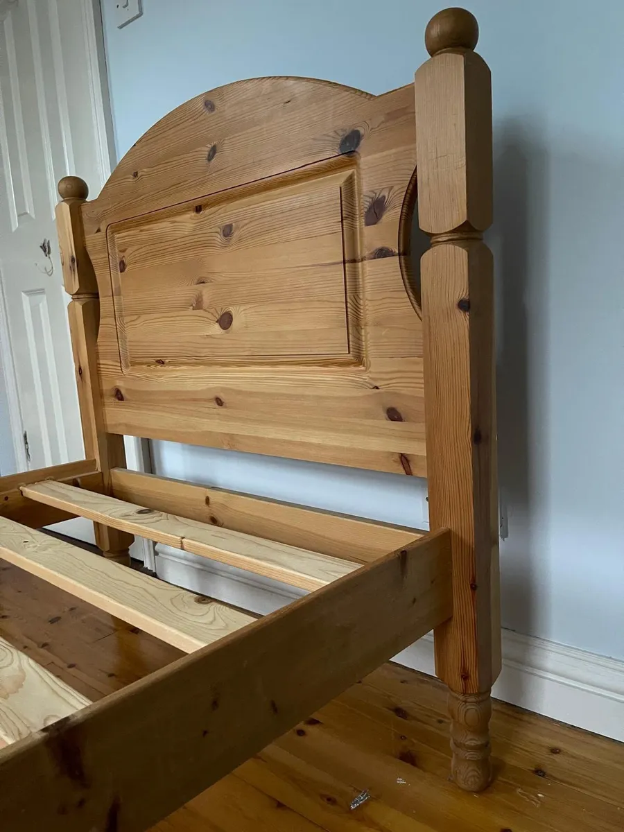 Beds - Image 1