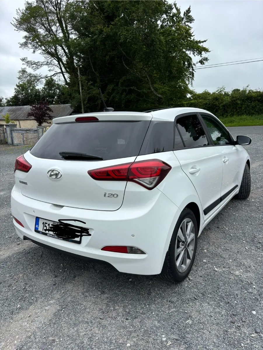 Hyundai i20 2015 1.2 DELUXE - Image 3