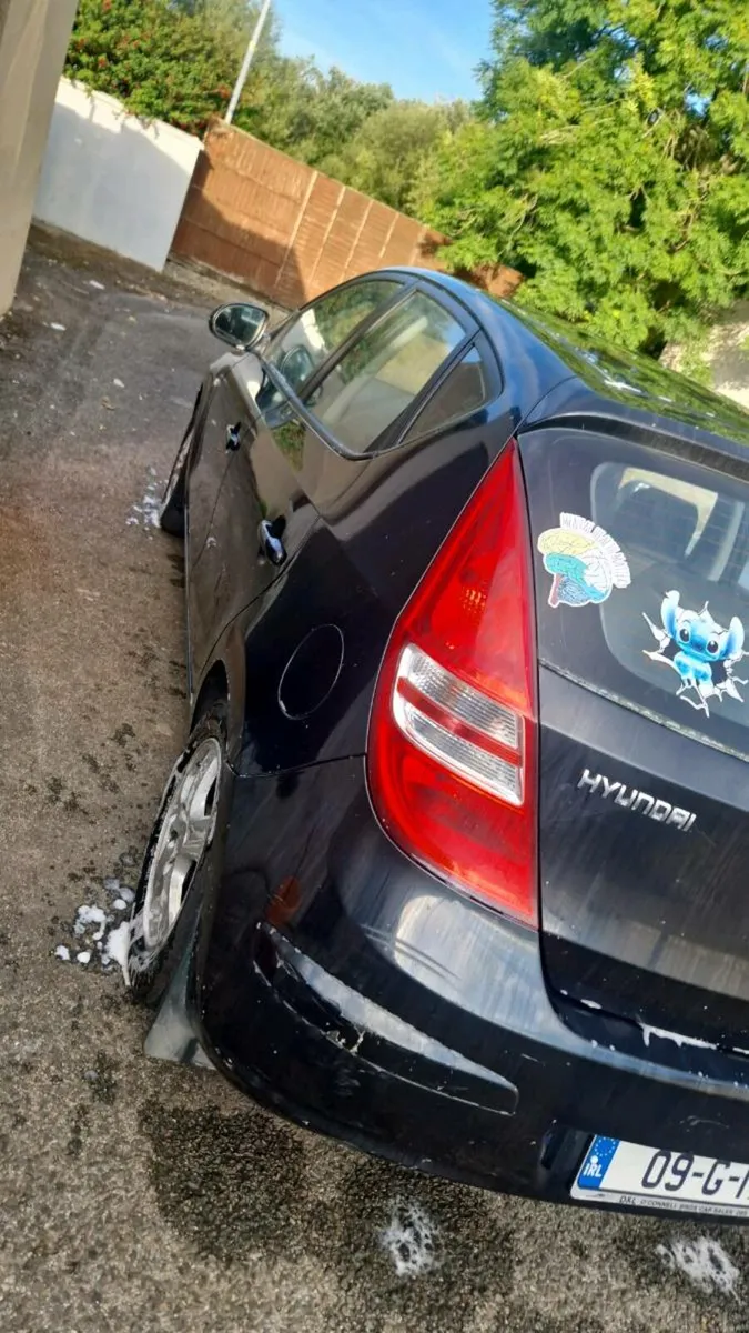 Hyundai i30 - Image 2
