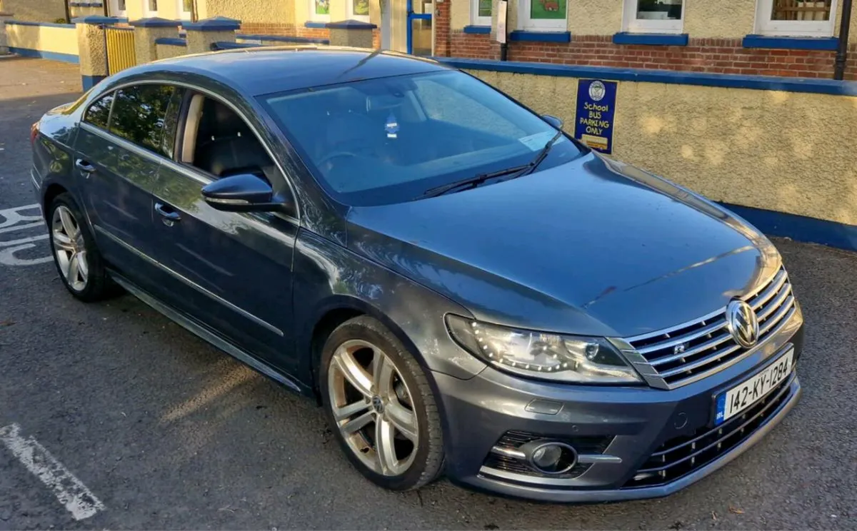 2014 R-Line Volkswagen CC (142). - Image 2