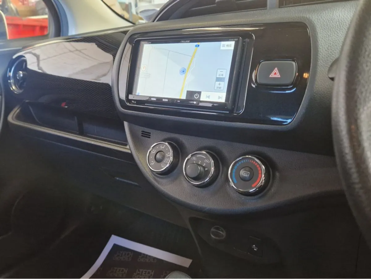 Toyota Yaris Dba-ksp130 5DR Auto - Image 3
