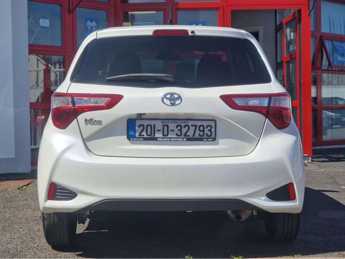 Toyota Yaris Dba-ksp130 5DR Auto - Image 4