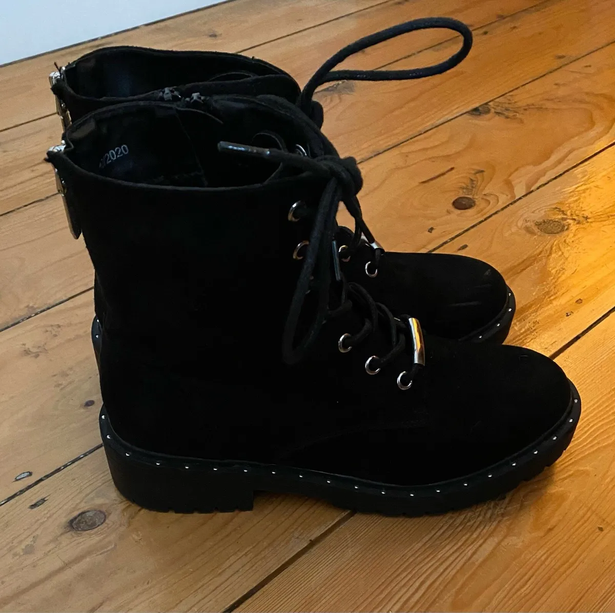 Ladies Schuh Black Suede Ankle Boots, Size 40 / 7 - Image 3