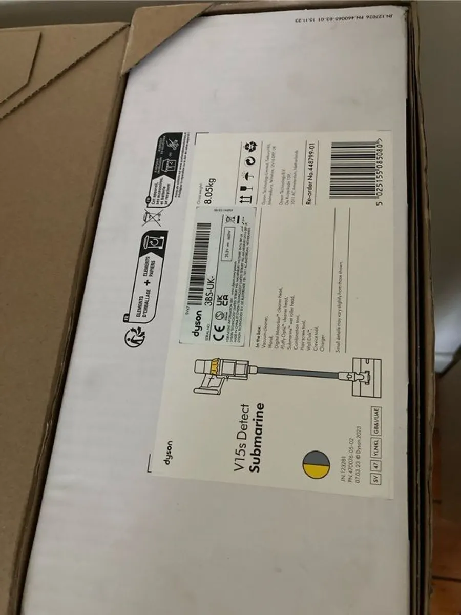 Dyson V15s - Image 1