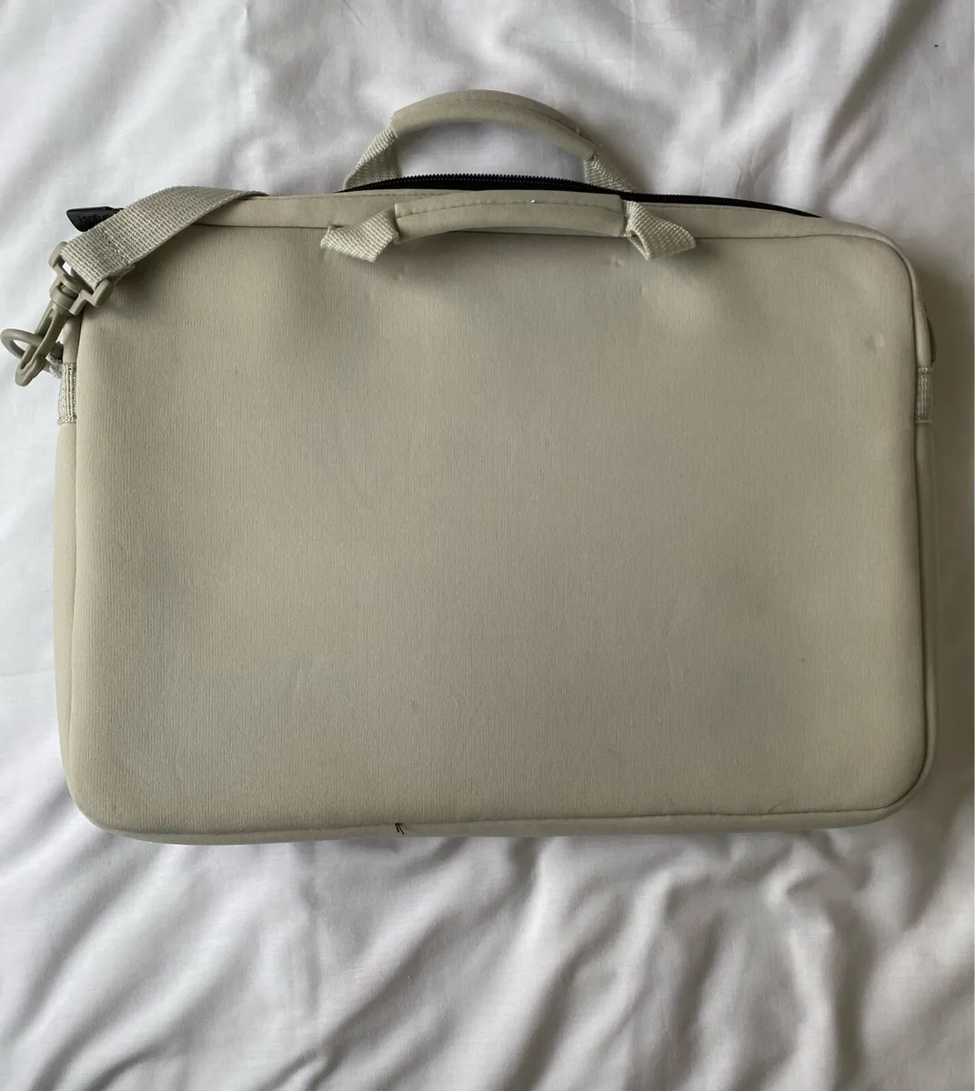 NEW Targus Laptop Bag - Image 4